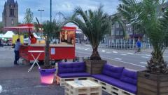 PLLT Lounge-meubelen bij Zomeravondfeesten in Valkenswaard